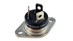 BTA40-700B