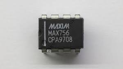 MAX756